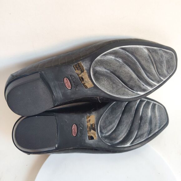 Clarks 8.5 Wide Croc Print Slip-On Loafer 30974 Green Leather Comfort Shoes - Picture 10 of 11